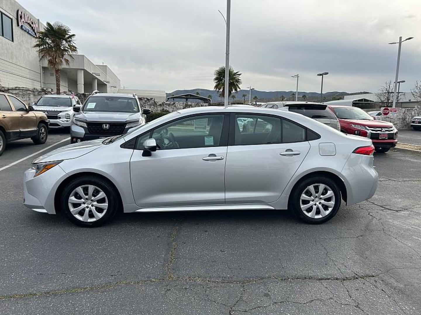 2024 GRAY Toyota Corolla (5YFB4MDE6RP) with an 4-Cyl Hybrid 1.8 Liter engine, Automatic CVT transmission, located at 412 Auto Vista Drive, Palmdale, 93551, (661) 945-0620, 34.592636, -118.136681 - Photo#5