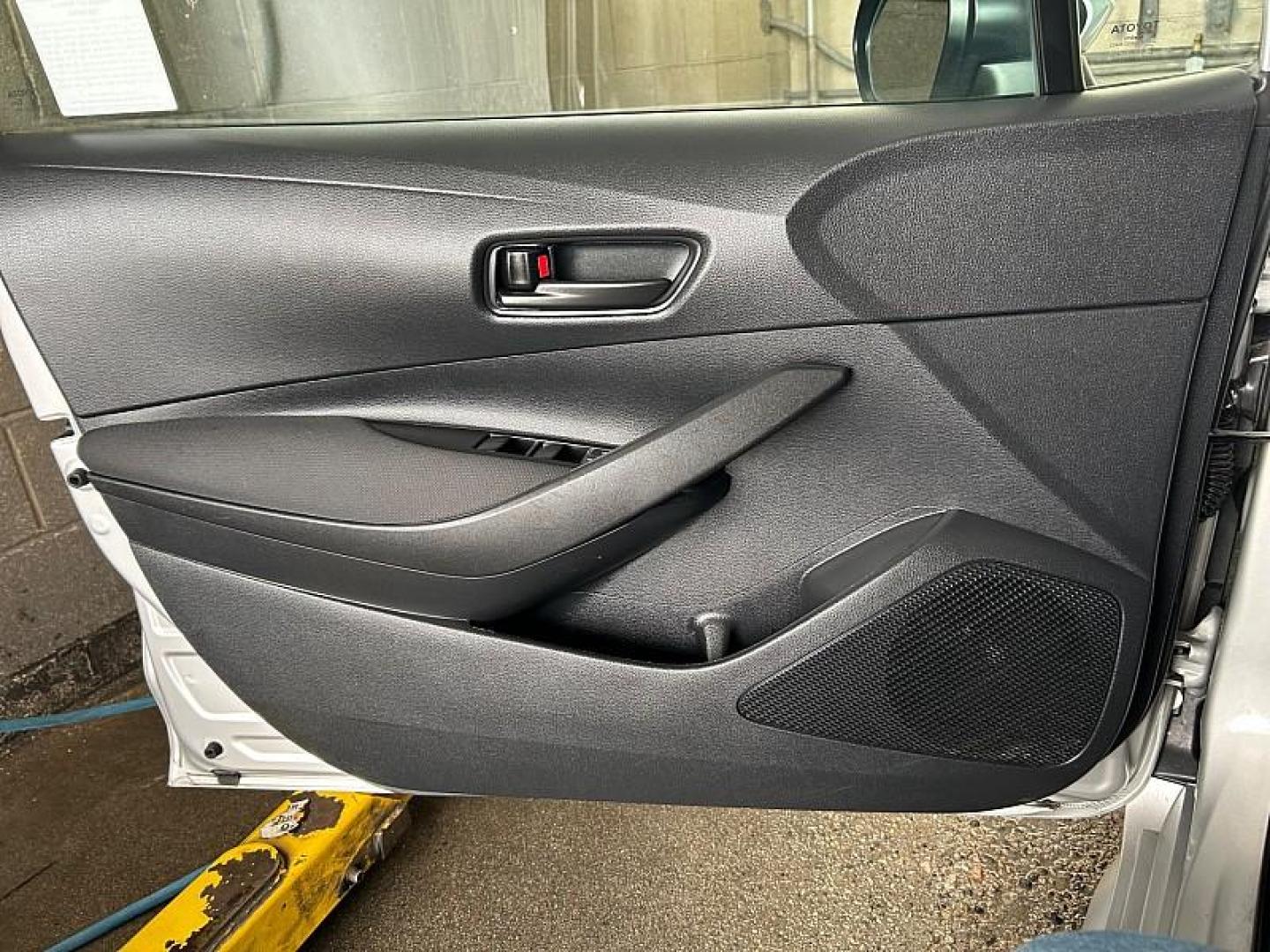 2024 GRAY Toyota Corolla (5YFB4MDE6RP) with an 4-Cyl Hybrid 1.8 Liter engine, Automatic CVT transmission, located at 412 Auto Vista Drive, Palmdale, 93551, (661) 945-0620, 34.592636, -118.136681 - Photo#16