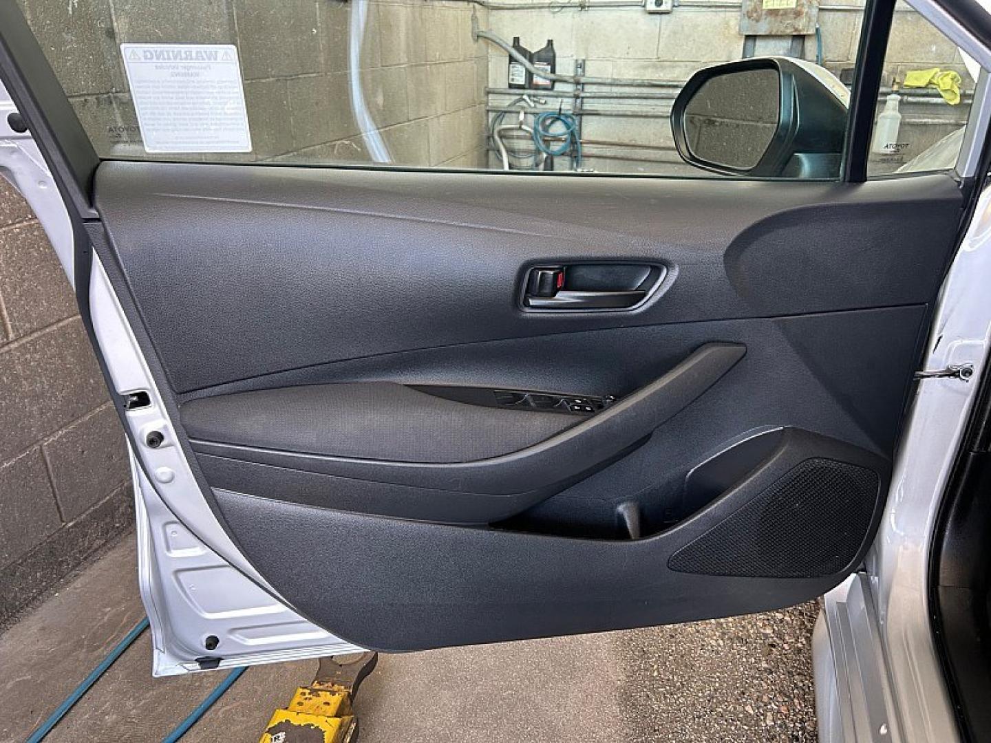 2024 SILVER Toyota Corolla (5YFB4MDE9RP) with an 4-Cyl 2.0 Liter engine, Automatic CVT transmission, located at 412 Auto Vista Drive, Palmdale, 93551, (661) 945-0620, 34.592636, -118.136681 - Photo#15
