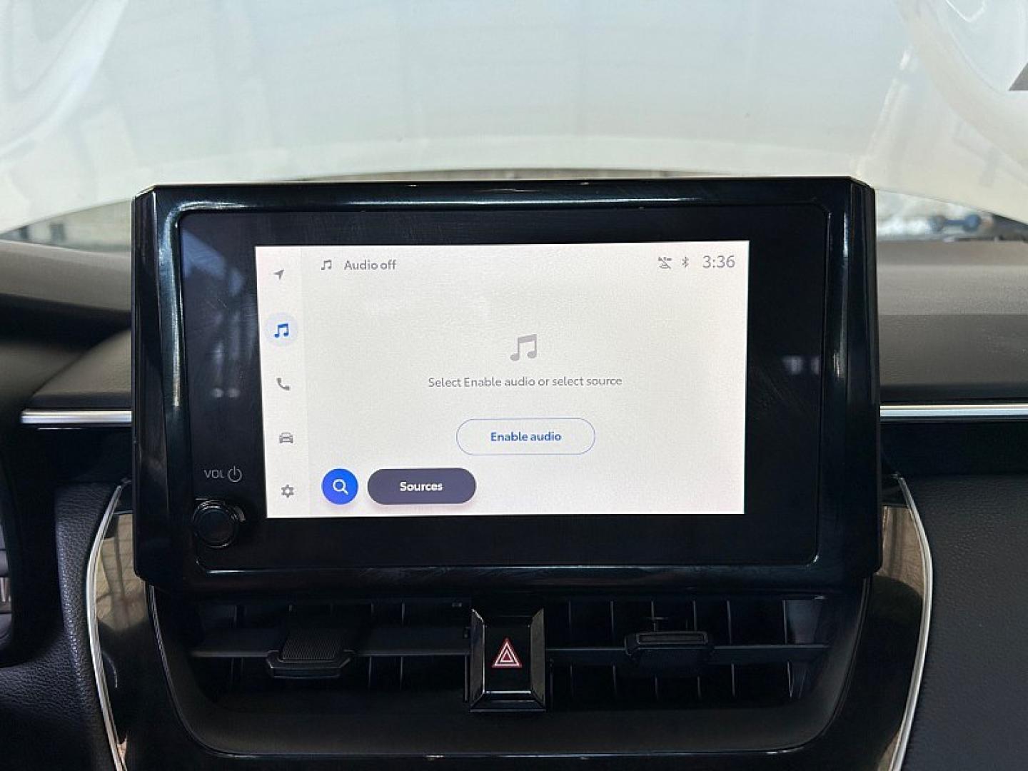 2024 SILVER Toyota Corolla (5YFB4MDE9RP) with an 4-Cyl 2.0 Liter engine, Automatic CVT transmission, located at 412 Auto Vista Drive, Palmdale, 93551, (661) 945-0620, 34.592636, -118.136681 - Photo#19