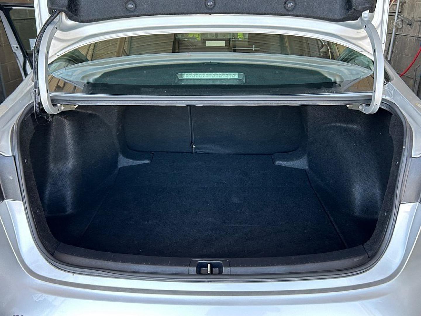 2024 SILVER Toyota Corolla (5YFB4MDE9RP) with an 4-Cyl 2.0 Liter engine, Automatic CVT transmission, located at 412 Auto Vista Drive, Palmdale, 93551, (661) 945-0620, 34.592636, -118.136681 - Photo#28
