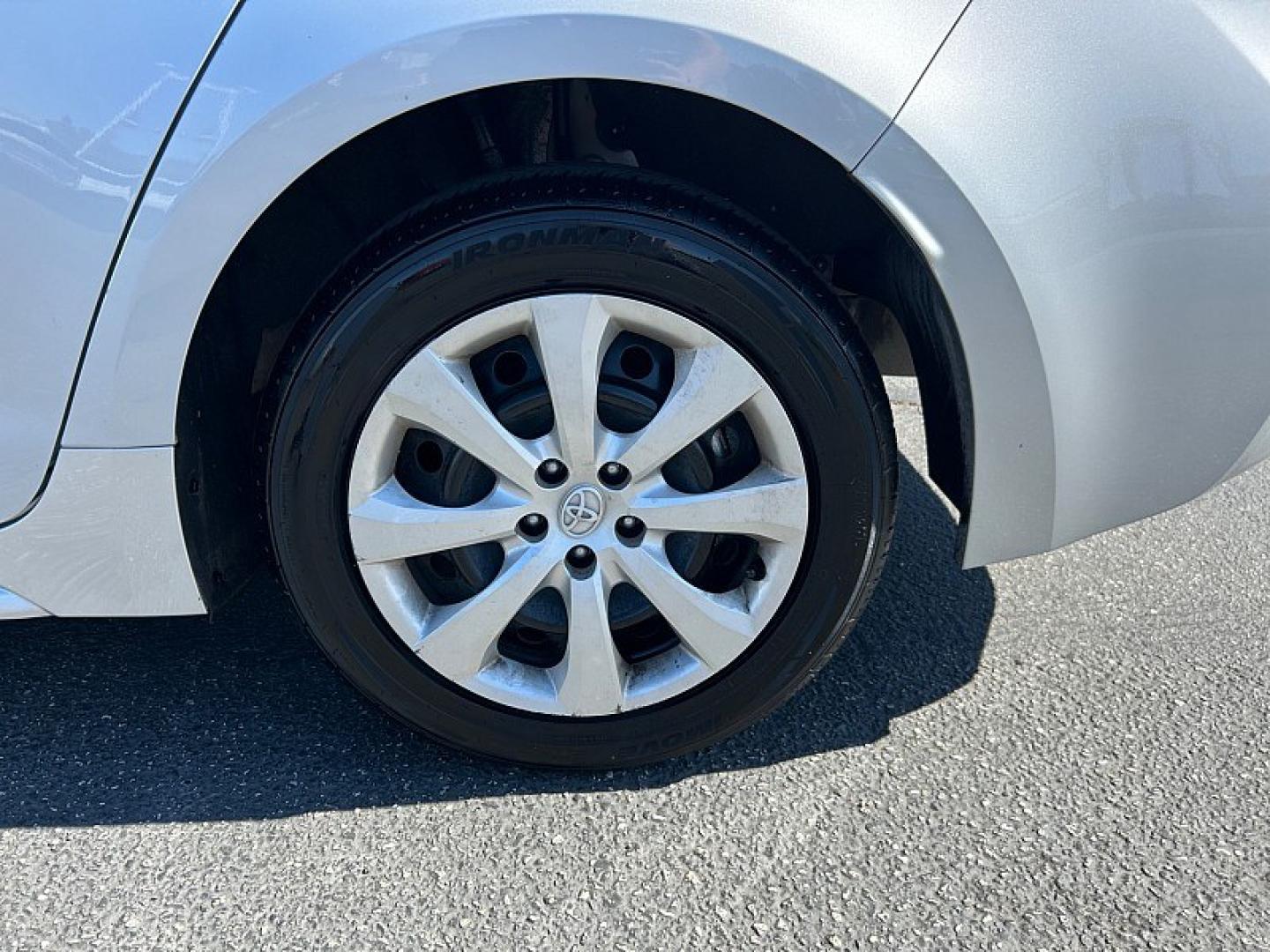 2024 Silver Toyota Corolla (5YFB4MDE6RP) with an 4-Cyl Hybrid 1.8 Liter engine, Automatic CVT transmission, located at 412 Auto Vista Drive, Palmdale, 93551, (661) 945-0620, 34.592636, -118.136681- Photo#13