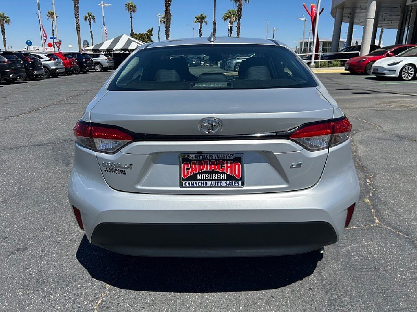 2024 Silver Toyota Corolla (5YFB4MDE5RP) with an 4-Cyl Hybrid 1.8 Liter engine, Automatic CVT transmission, located at 412 Auto Vista Drive, Palmdale, 93551, (661) 945-0620, 34.592636, -118.136681- Photo#6
