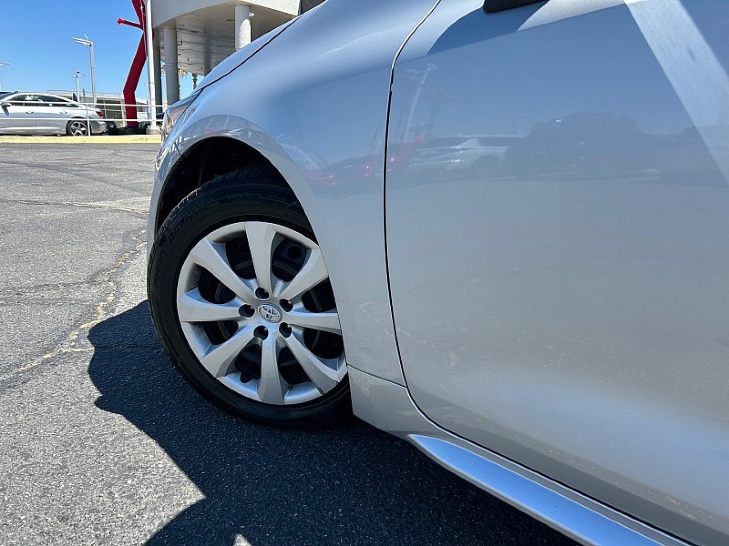 2024 Silver Toyota Corolla (5YFB4MDE5RP) with an 4-Cyl Hybrid 1.8 Liter engine, Automatic CVT transmission, located at 412 Auto Vista Drive, Palmdale, 93551, (661) 945-0620, 34.592636, -118.136681- Photo#13