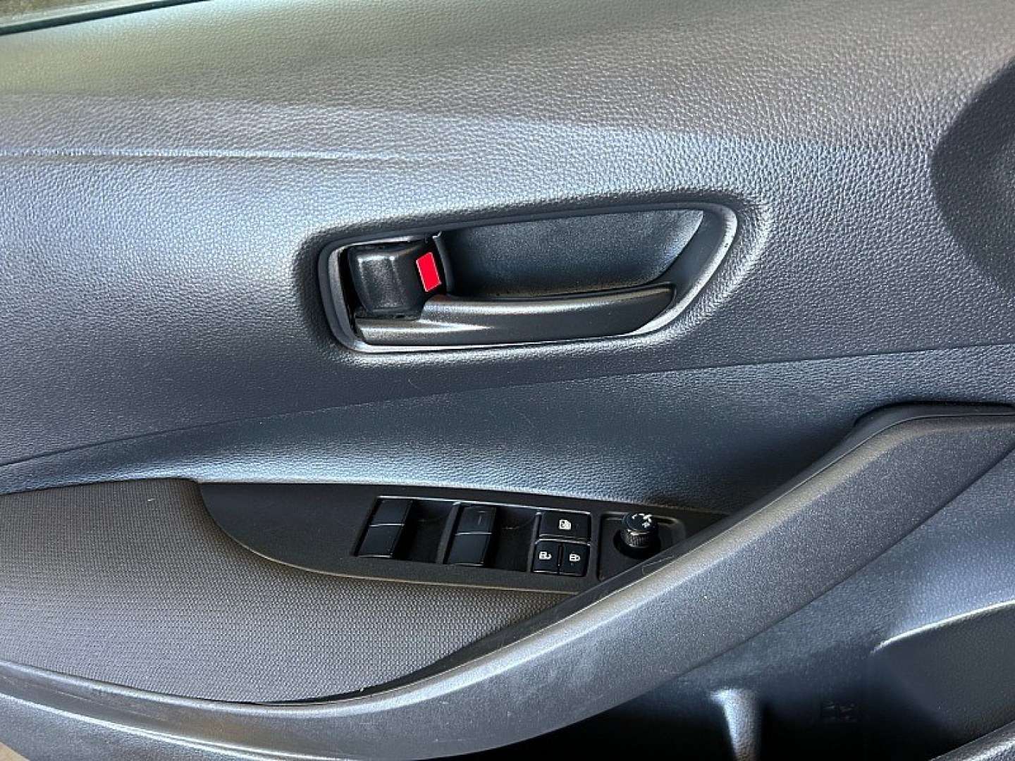 2024 Silver Toyota Corolla (5YFB4MDE5RP) with an 4-Cyl Hybrid 1.8 Liter engine, Automatic CVT transmission, located at 412 Auto Vista Drive, Palmdale, 93551, (661) 945-0620, 34.592636, -118.136681- Photo#27