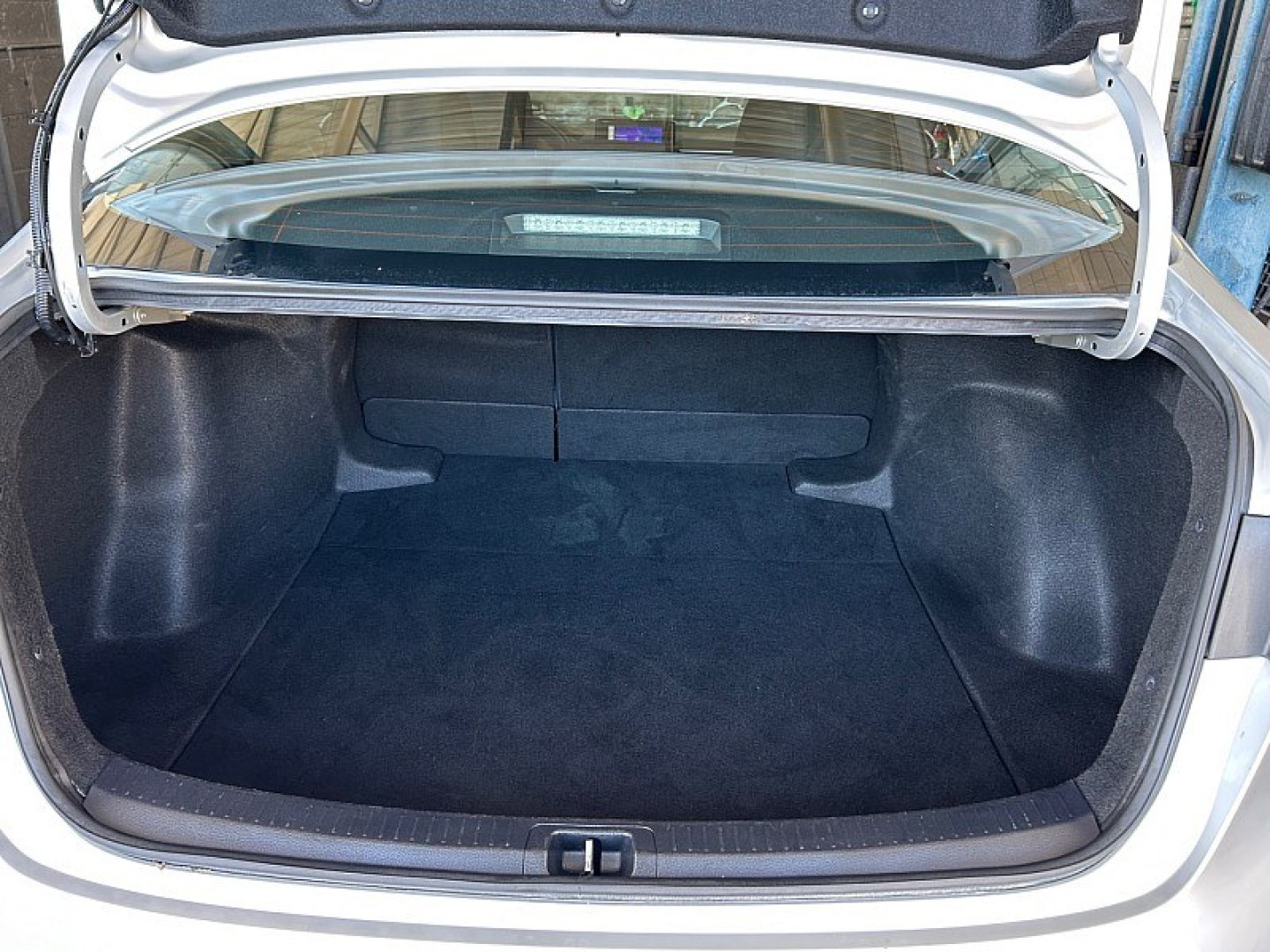 2024 Silver Toyota Corolla (5YFB4MDE0RP) with an 4-Cyl 2.0 Liter engine, Automatic CVT transmission, located at 412 Auto Vista Drive, Palmdale, 93551, (661) 945-0620, 34.592636, -118.136681- Photo#24
