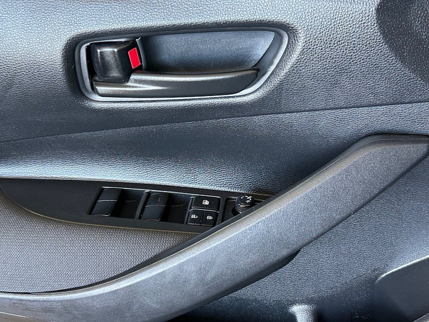 2024 Silver Toyota Corolla (5YFB4MDE0RP) with an 4-Cyl 2.0 Liter engine, Automatic CVT transmission, located at 412 Auto Vista Drive, Palmdale, 93551, (661) 945-0620, 34.592636, -118.136681- Photo#27