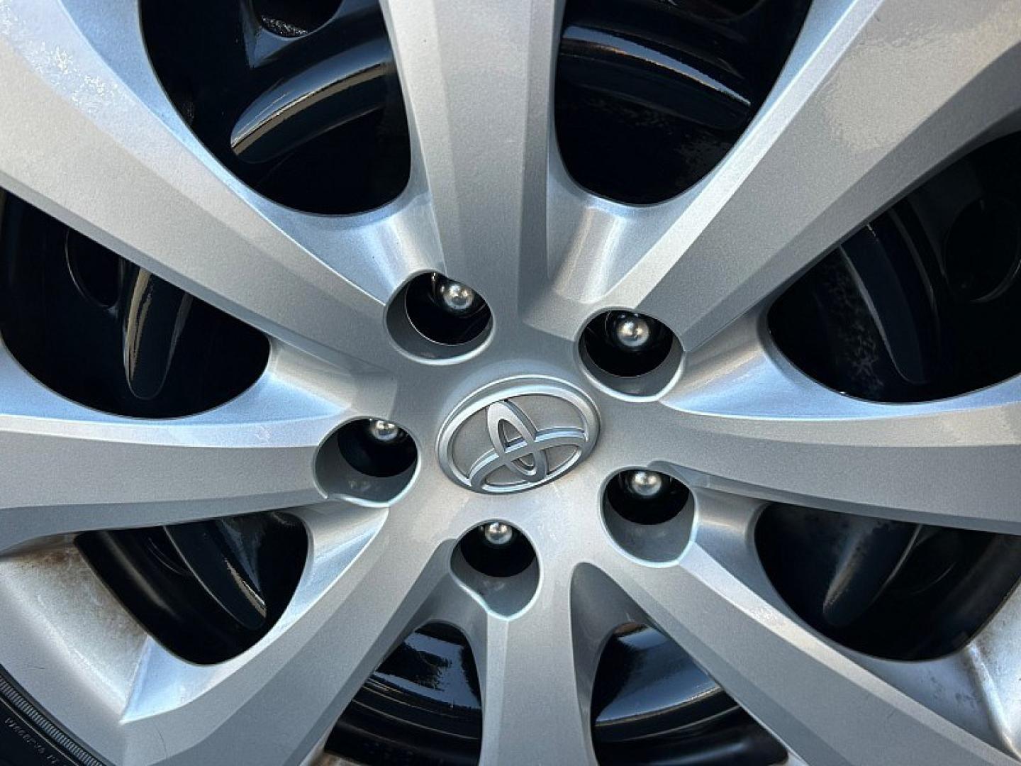 2024 Silver Toyota Corolla (5YFB4MDE2RP) with an 4-Cyl Hybrid 1.8 Liter engine, Automatic CVT transmission, located at 412 Auto Vista Drive, Palmdale, 93551, (661) 945-0620, 34.592636, -118.136681- Photo#11