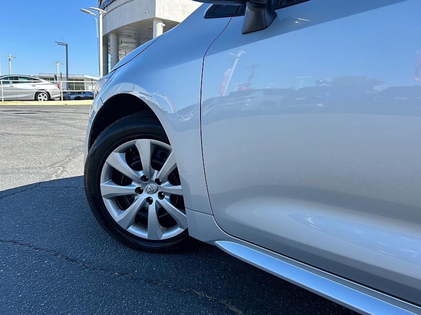 2024 Silver Toyota Corolla (5YFB4MDE2RP) with an 4-Cyl Hybrid 1.8 Liter engine, Automatic CVT transmission, located at 412 Auto Vista Drive, Palmdale, 93551, (661) 945-0620, 34.592636, -118.136681- Photo#12