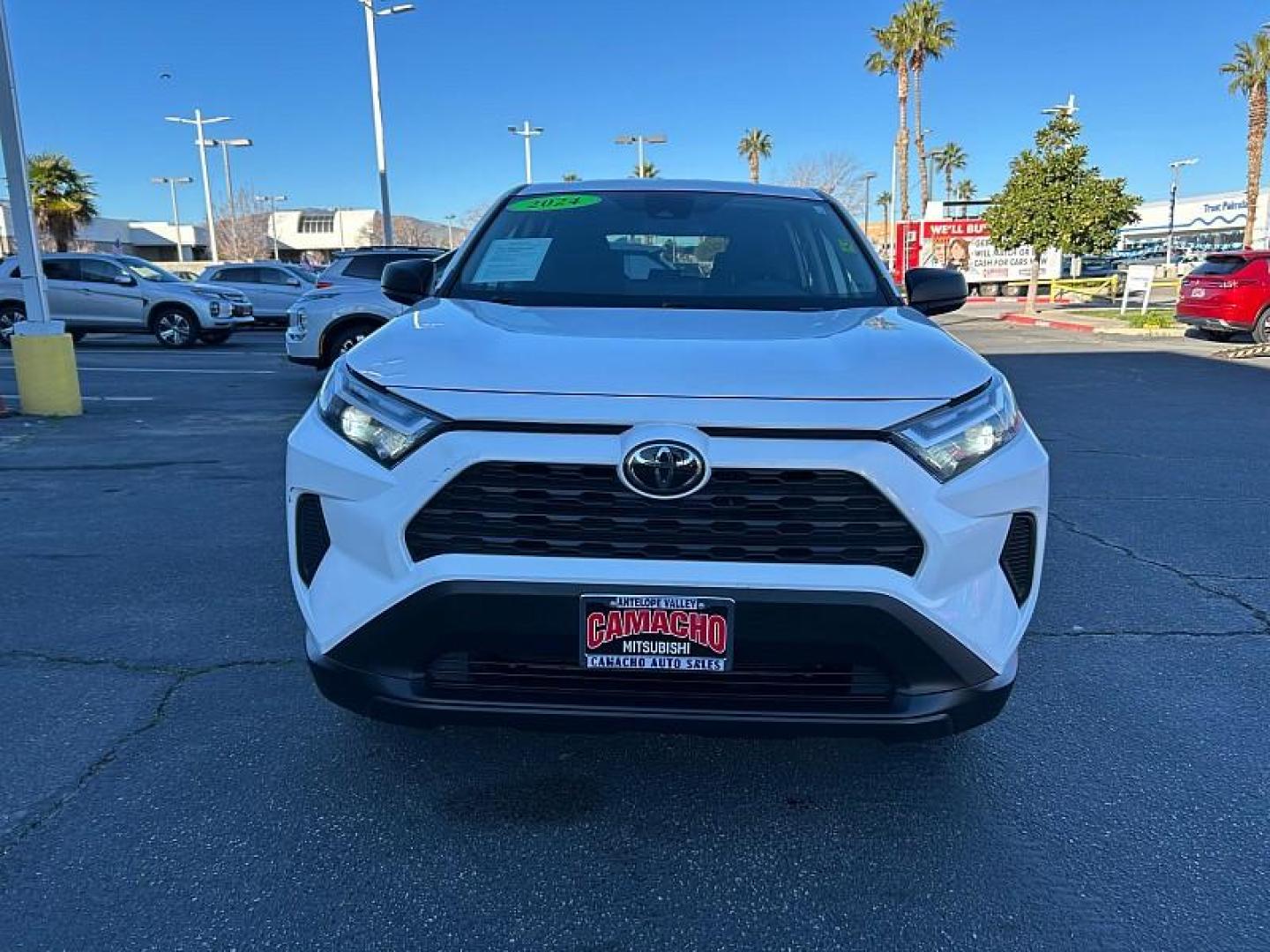 2024 WHITE Toyota RAV4 (2T3F1RFV8RC) with an 4-Cyl 2.5 Liter engine, Automatic 8-Spd w/Direct transmission, located at 412 Auto Vista Drive, Palmdale, 93551, (661) 945-0620, 34.592636, -118.136681 - Photo#4