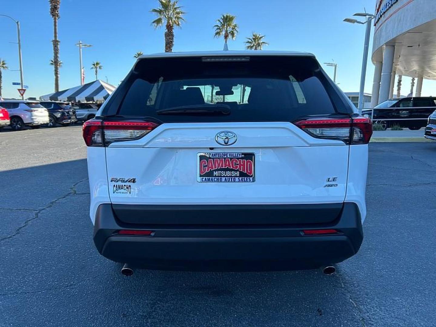 2024 WHITE Toyota RAV4 (2T3F1RFV8RC) with an 4-Cyl 2.5 Liter engine, Automatic 8-Spd w/Direct transmission, located at 412 Auto Vista Drive, Palmdale, 93551, (661) 945-0620, 34.592636, -118.136681 - Photo#10