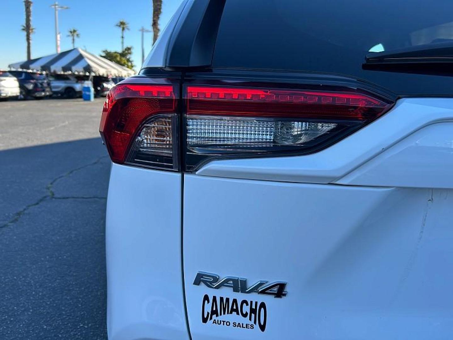 2024 WHITE Toyota RAV4 (2T3F1RFV8RC) with an 4-Cyl 2.5 Liter engine, Automatic 8-Spd w/Direct transmission, located at 412 Auto Vista Drive, Palmdale, 93551, (661) 945-0620, 34.592636, -118.136681 - Photo#15