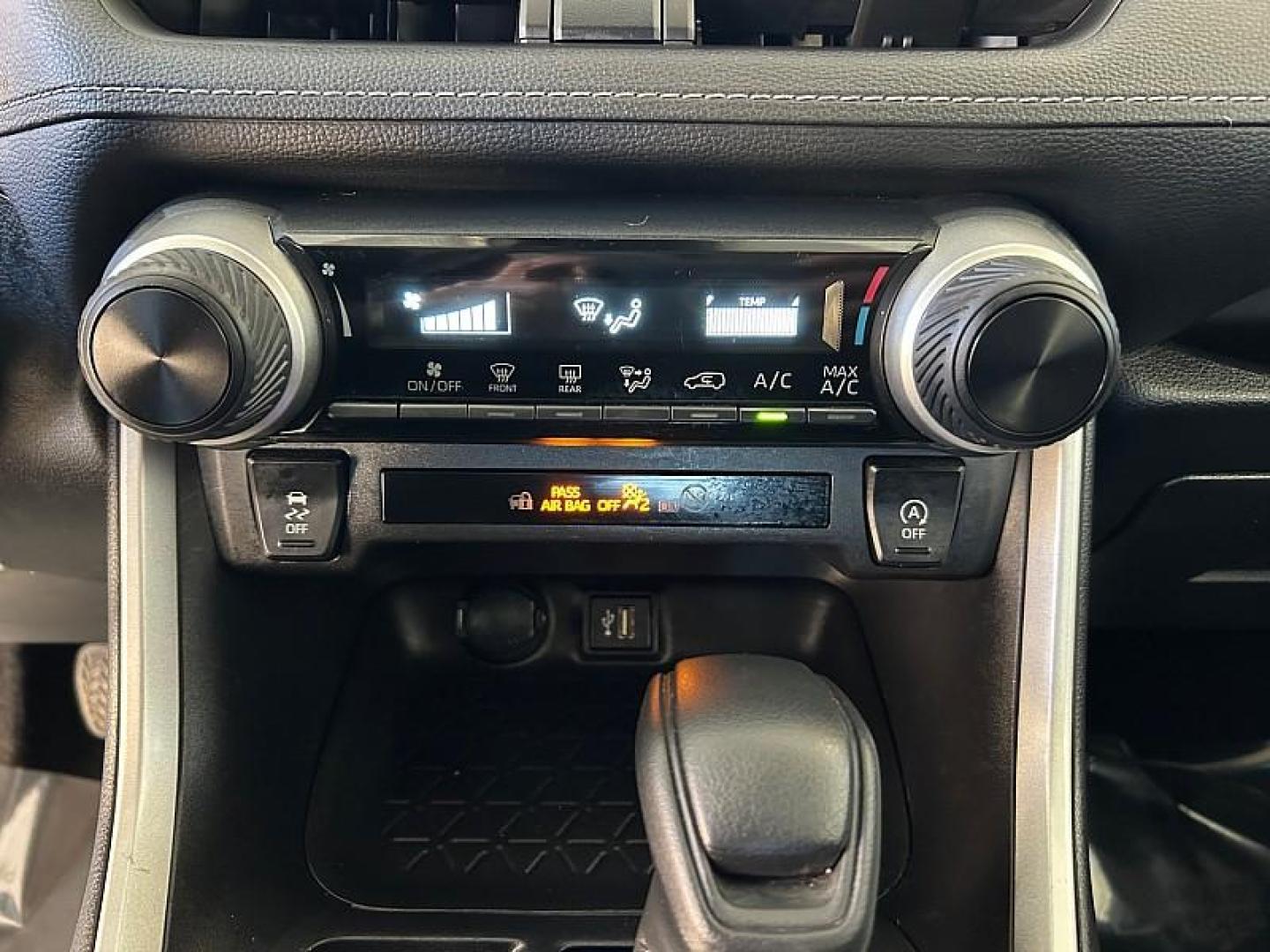 2024 WHITE Toyota RAV4 (2T3F1RFV8RC) with an 4-Cyl 2.5 Liter engine, Automatic 8-Spd w/Direct transmission, located at 412 Auto Vista Drive, Palmdale, 93551, (661) 945-0620, 34.592636, -118.136681 - Photo#23