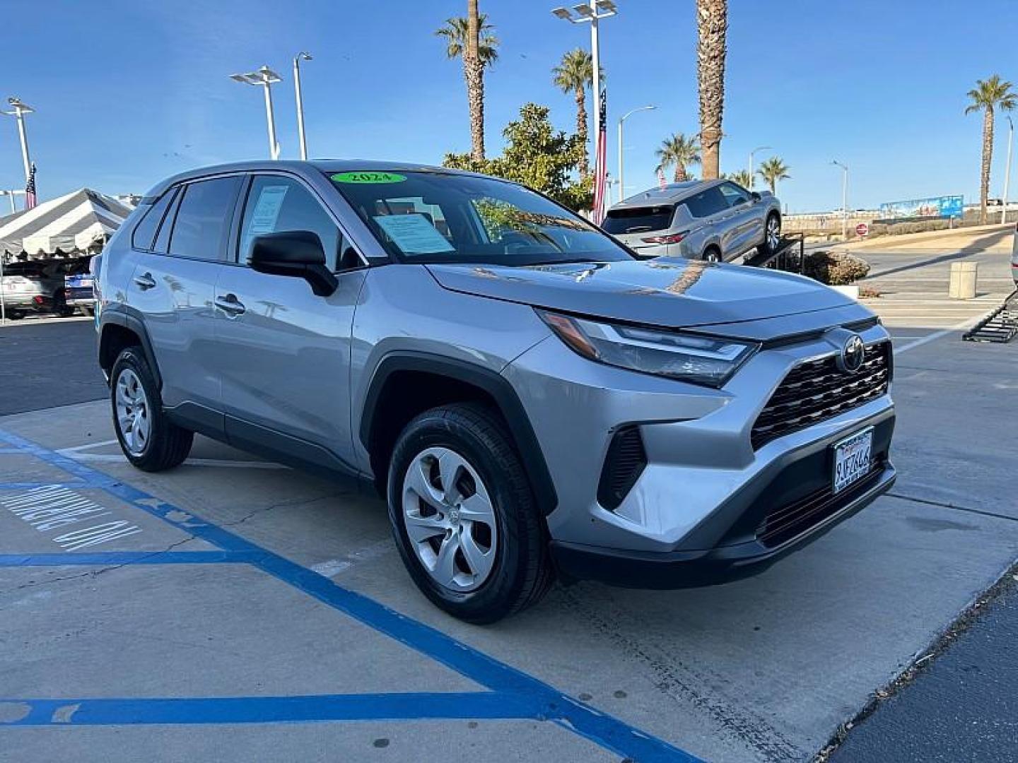 2024 SILVER Toyota RAV4 (2T3F1RFV4RW) with an 4-Cyl 2.5 Liter engine, Automatic 8-Spd w/Direct transmission, located at 412 Auto Vista Drive, Palmdale, 93551, (661) 945-0620, 34.592636, -118.136681- Photo#0