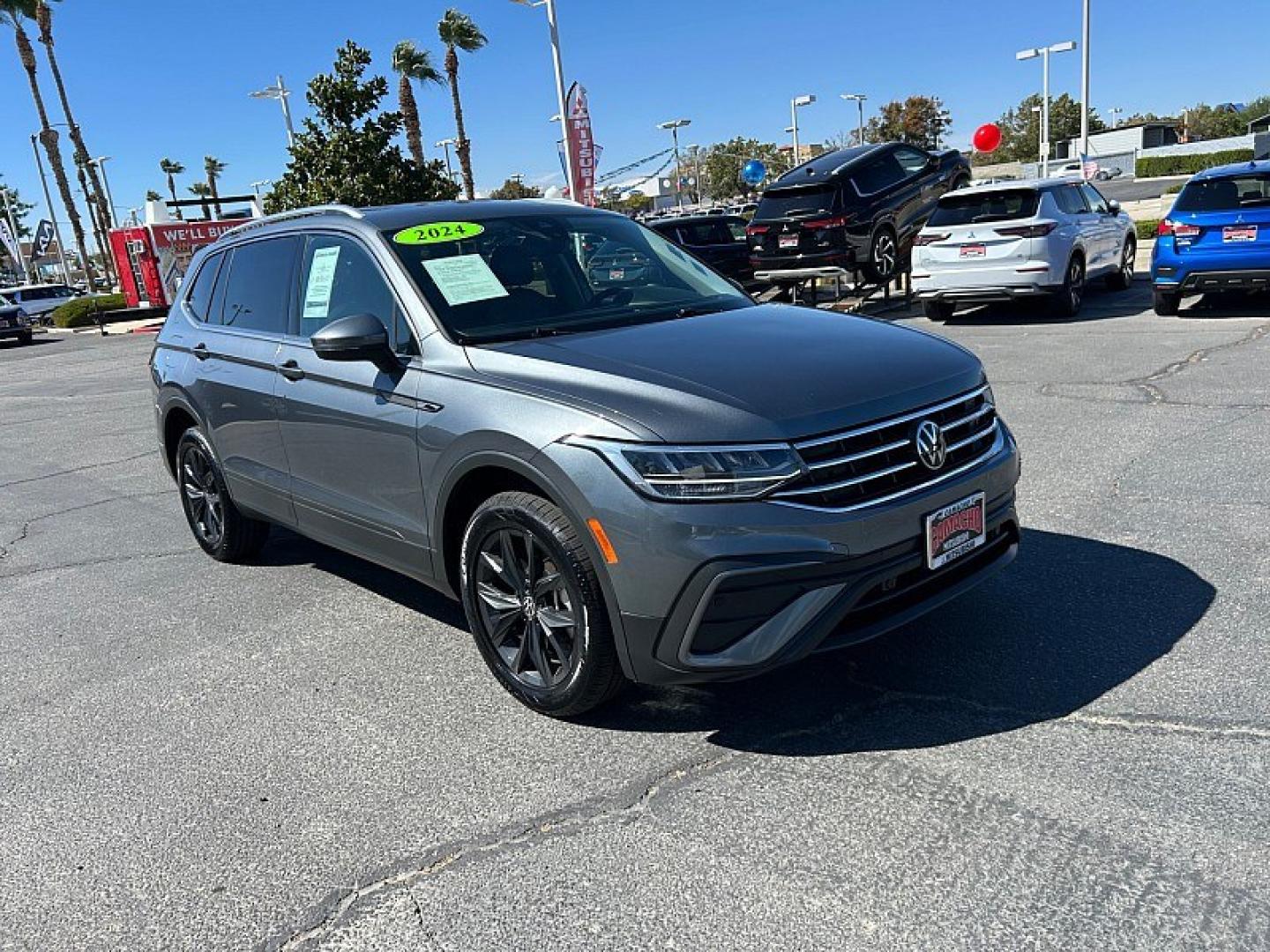 2024 Black Volkswagen Tiguan (3VV3B7AX5RM) with an 4-Cyl Turbo 2.0 Liter engine, Automatic 8-Spd transmission, located at 412 Auto Vista Drive, Palmdale, 93551, (661) 945-0620, 34.592636, -118.136681- Photo#0