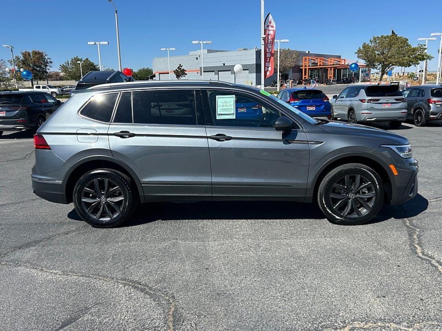 2024 Black Volkswagen Tiguan (3VV3B7AX5RM) with an 4-Cyl Turbo 2.0 Liter engine, Automatic 8-Spd transmission, located at 412 Auto Vista Drive, Palmdale, 93551, (661) 945-0620, 34.592636, -118.136681- Photo#2