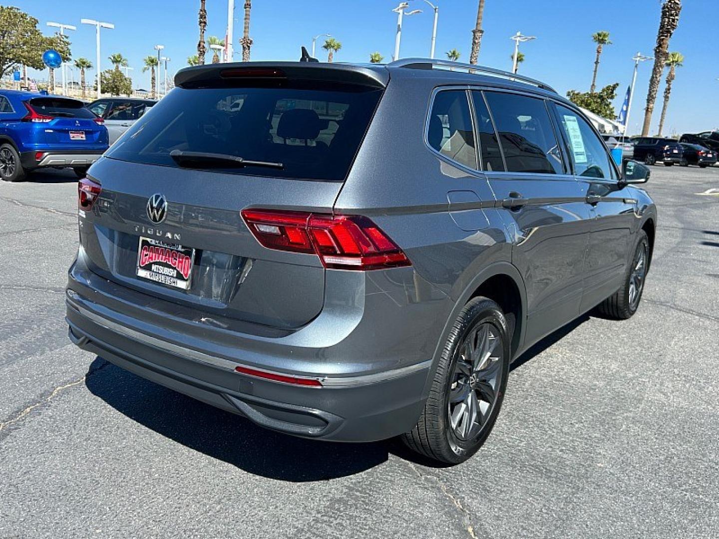 2024 Black Volkswagen Tiguan (3VV3B7AX5RM) with an 4-Cyl Turbo 2.0 Liter engine, Automatic 8-Spd transmission, located at 412 Auto Vista Drive, Palmdale, 93551, (661) 945-0620, 34.592636, -118.136681- Photo#3