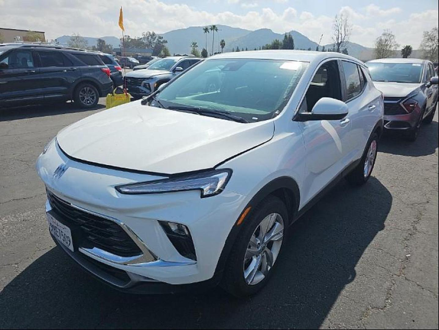 2025 WHITE Buick Encore GX (KL4AMBSL6SB) with an 4-Cyl 1.3 Liter engine, Automatic CVT transmission, located at 412 Auto Vista Drive, Palmdale, 93551, (661) 945-0620, 34.592636, -118.136681 - Photo#0