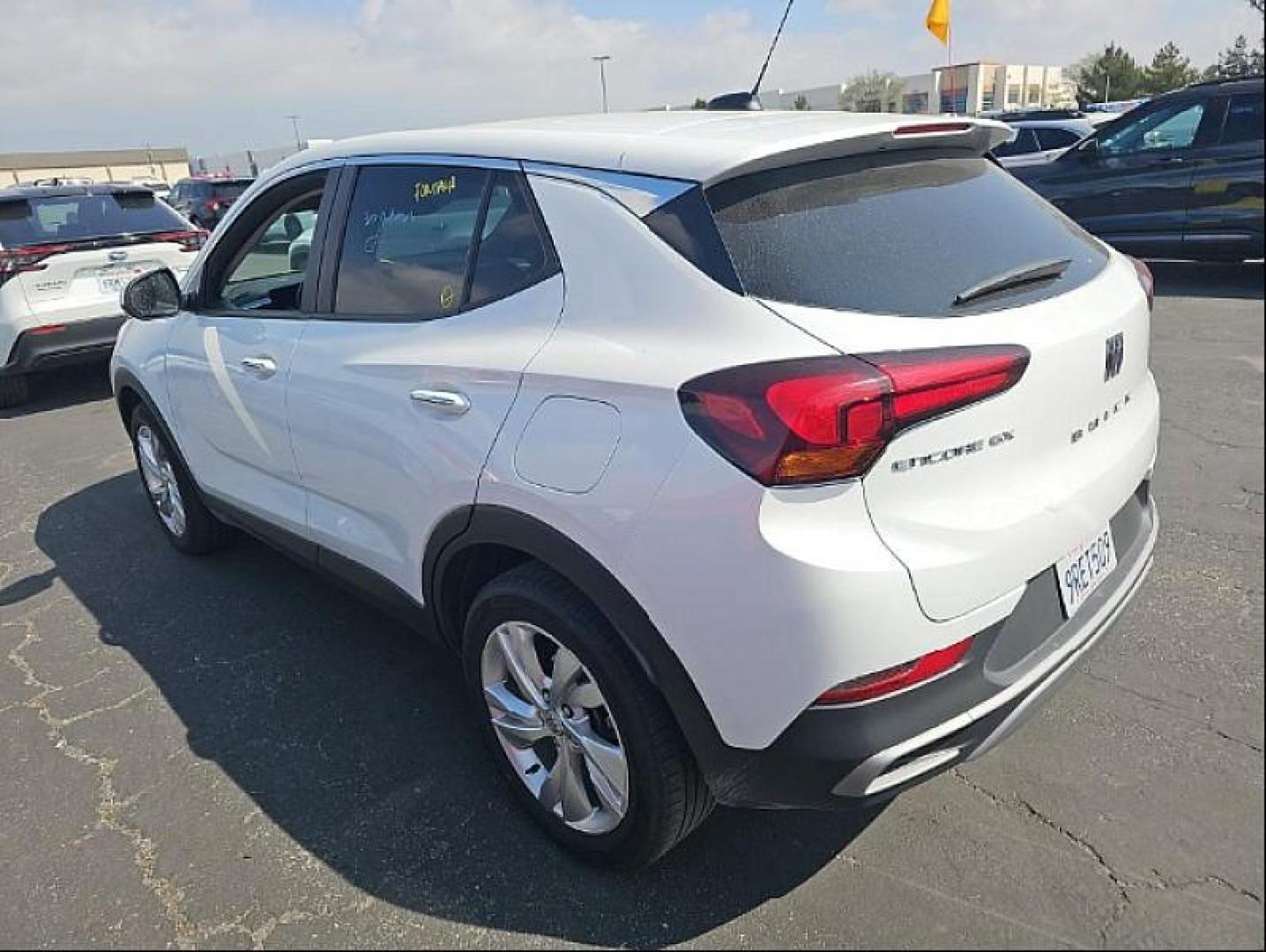 2025 WHITE Buick Encore GX (KL4AMBSL6SB) with an 4-Cyl 1.3 Liter engine, Automatic CVT transmission, located at 412 Auto Vista Drive, Palmdale, 93551, (661) 945-0620, 34.592636, -118.136681 - Photo#2