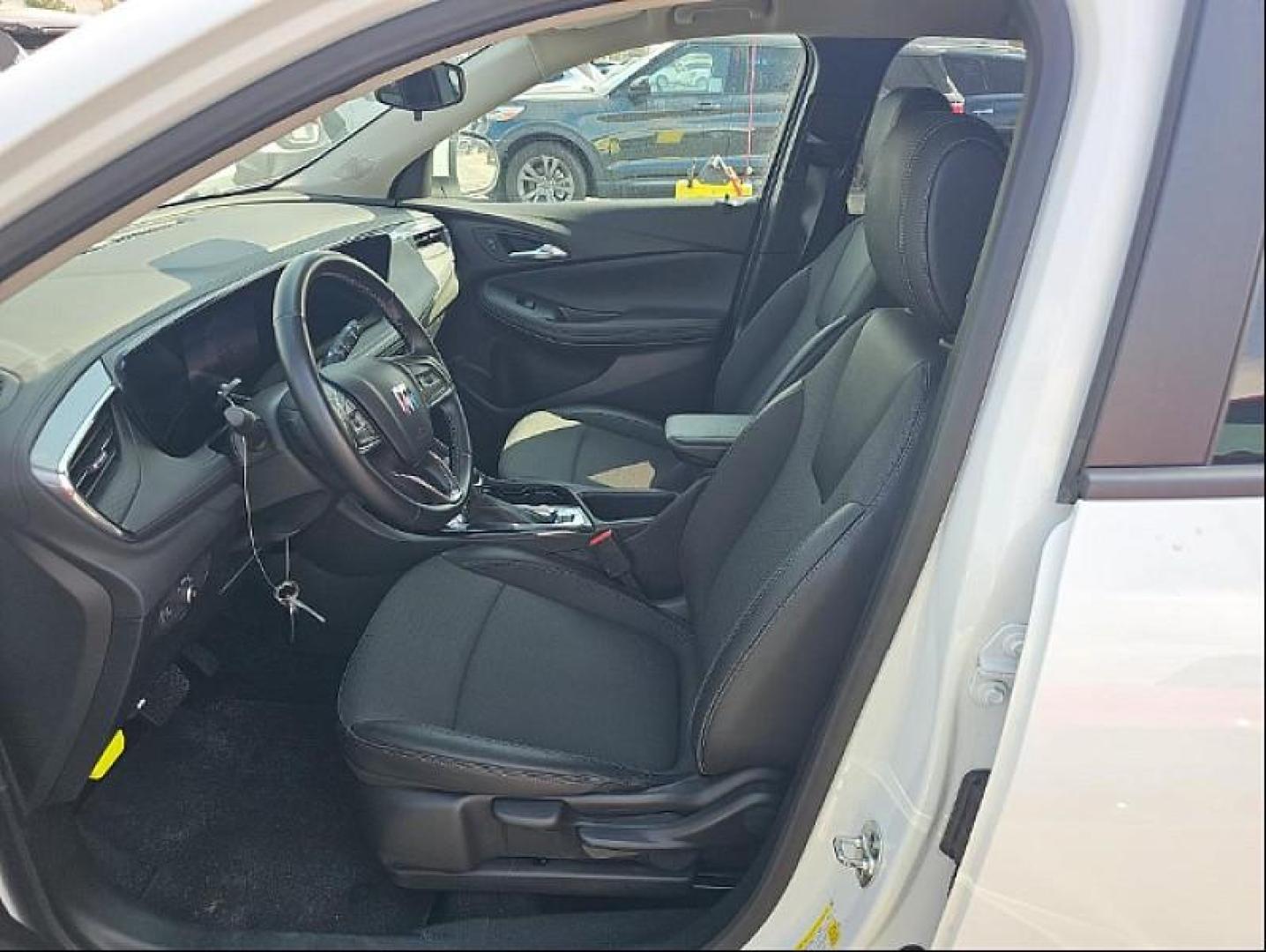 2025 WHITE Buick Encore GX (KL4AMBSL6SB) with an 4-Cyl 1.3 Liter engine, Automatic CVT transmission, located at 412 Auto Vista Drive, Palmdale, 93551, (661) 945-0620, 34.592636, -118.136681 - Photo#3