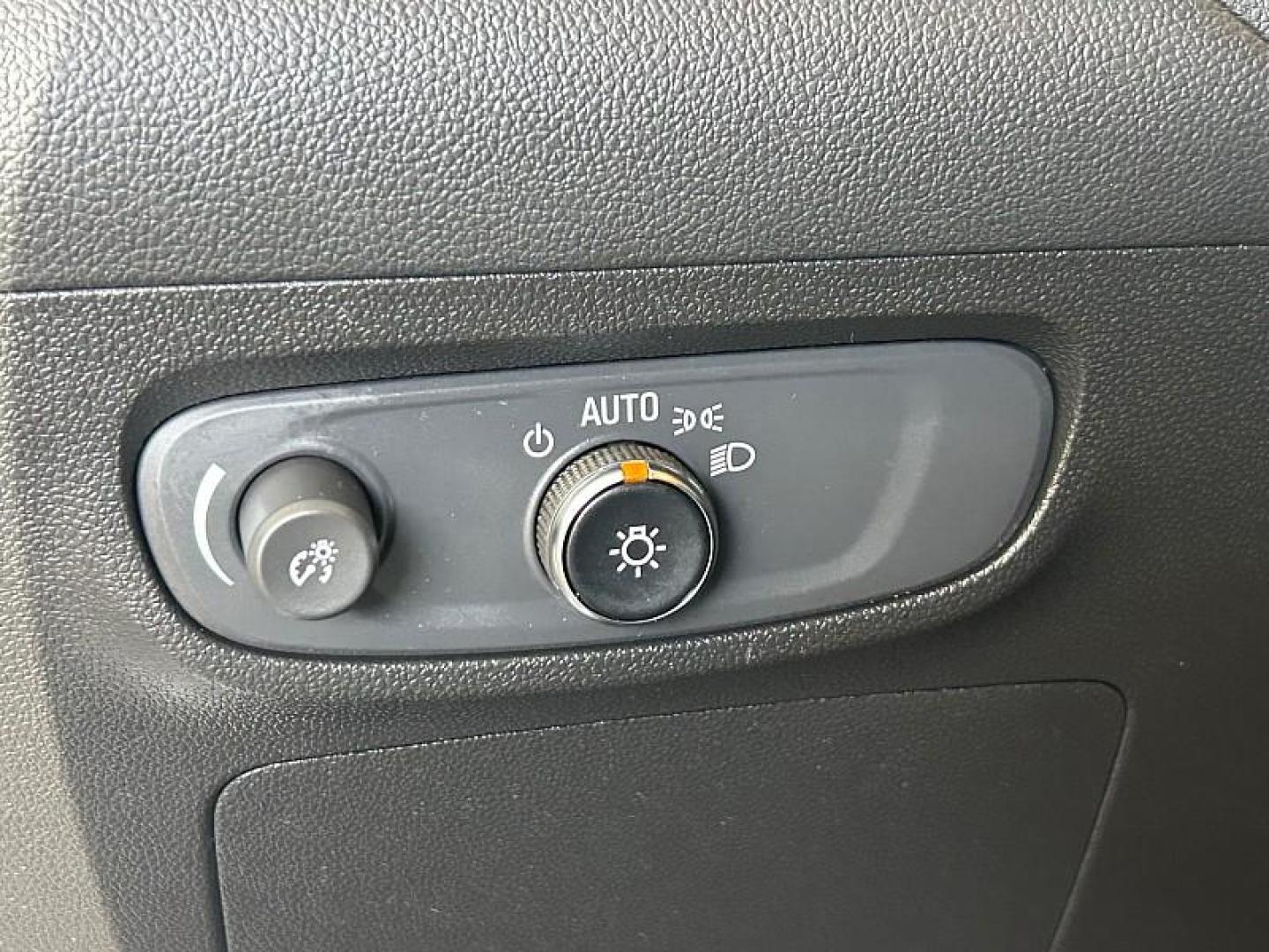 2025 Buick Encore GX (KL4AMBSL6SB) , Automatic CVT transmission, located at 412 Auto Vista Drive, Palmdale, 93551, (661) 945-0620, 34.592636, -118.136681 - Photo#21
