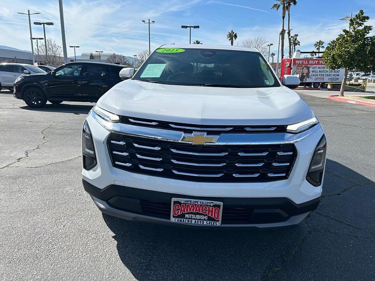 2025 WHITE Chevrolet Equinox (3GNAXHEG3SL) with an 4-Cyl Turbo 1.5 Liter engine, Automatic CVT transmission, located at 412 Auto Vista Drive, Palmdale, 93551, (661) 945-0620, 34.592636, -118.136681 - Photo#2
