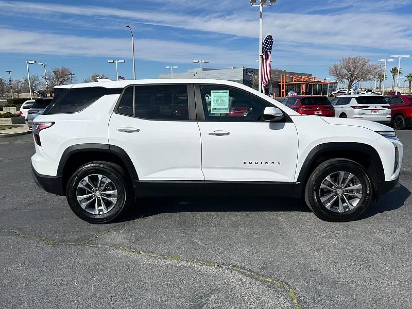 2025 WHITE Chevrolet Equinox (3GNAXHEG3SL) with an 4-Cyl Turbo 1.5 Liter engine, Automatic CVT transmission, located at 412 Auto Vista Drive, Palmdale, 93551, (661) 945-0620, 34.592636, -118.136681 - Photo#6