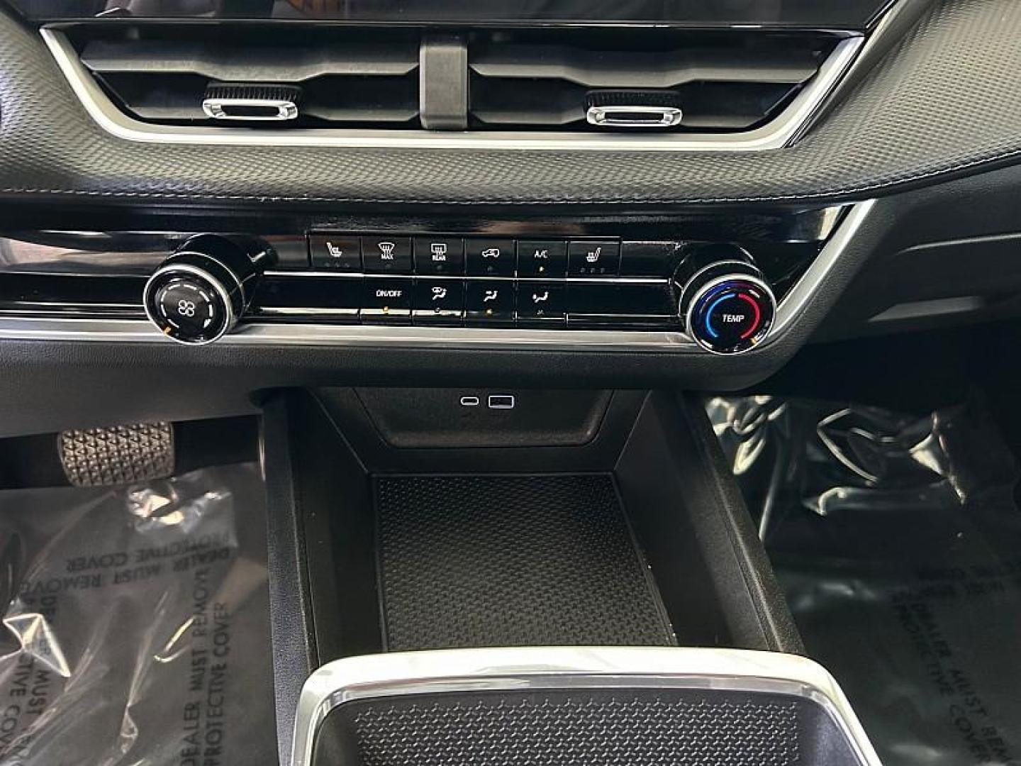 2025 WHITE Chevrolet Equinox (3GNAXHEG3SL) with an 4-Cyl Turbo 1.5 Liter engine, Automatic CVT transmission, located at 412 Auto Vista Drive, Palmdale, 93551, (661) 945-0620, 34.592636, -118.136681 - Photo#18