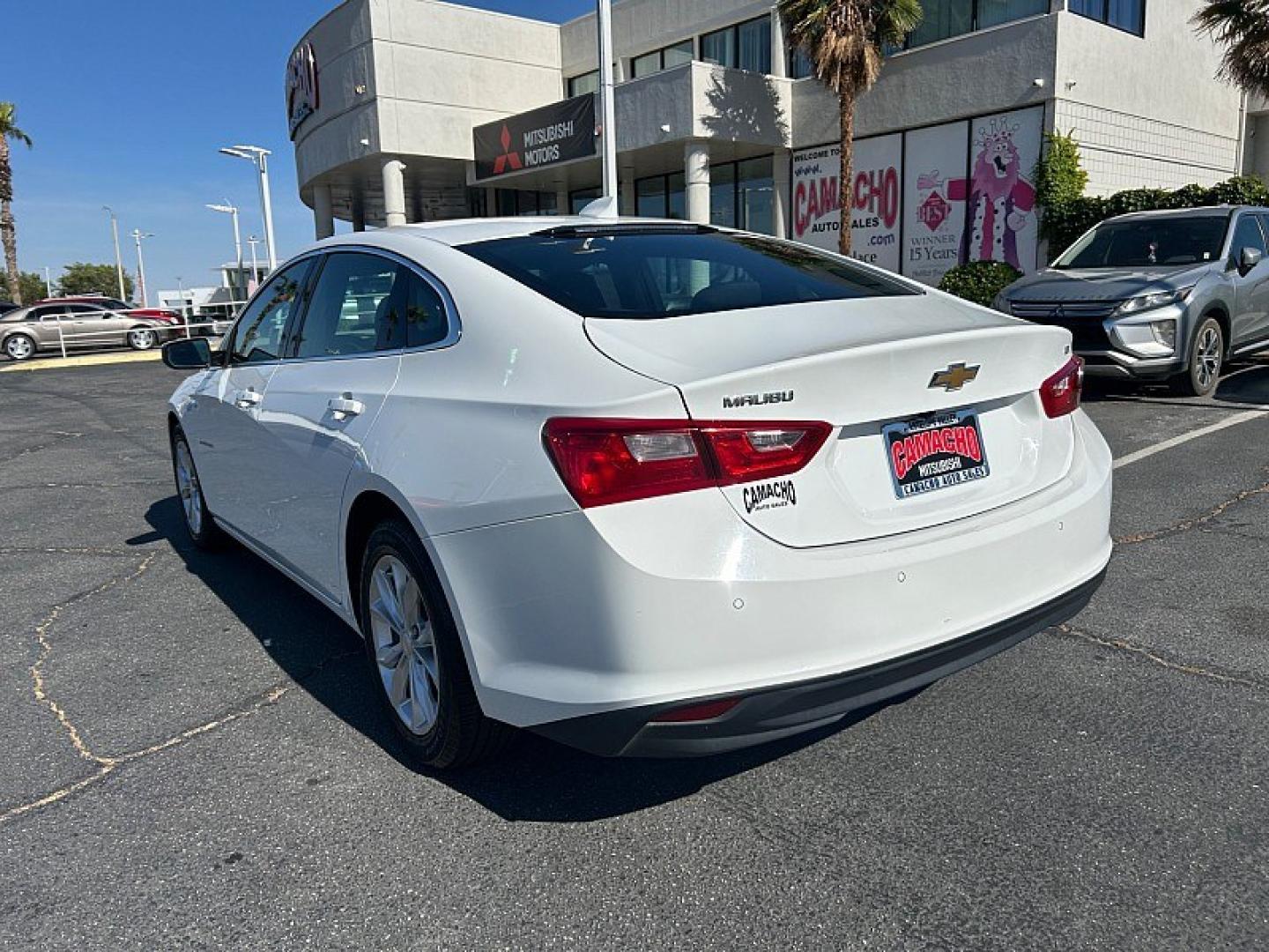 2025 WHITE Chevrolet Malibu (1G1ZD5STXSF) with an 4-Cyl Turbo 1.5 Liter engine, Automatic CVT transmission, located at 412 Auto Vista Drive, Palmdale, 93551, (661) 945-0620, 34.592636, -118.136681- Photo#9