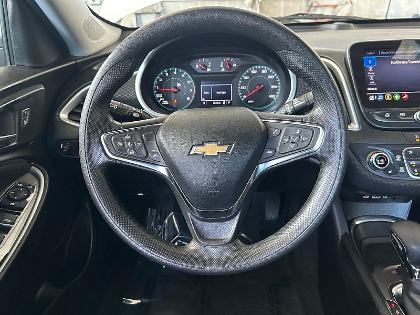 2025 WHITE Chevrolet Malibu (1G1ZD5STXSF) with an 4-Cyl Turbo 1.5 Liter engine, Automatic CVT transmission, located at 412 Auto Vista Drive, Palmdale, 93551, (661) 945-0620, 34.592636, -118.136681- Photo#19