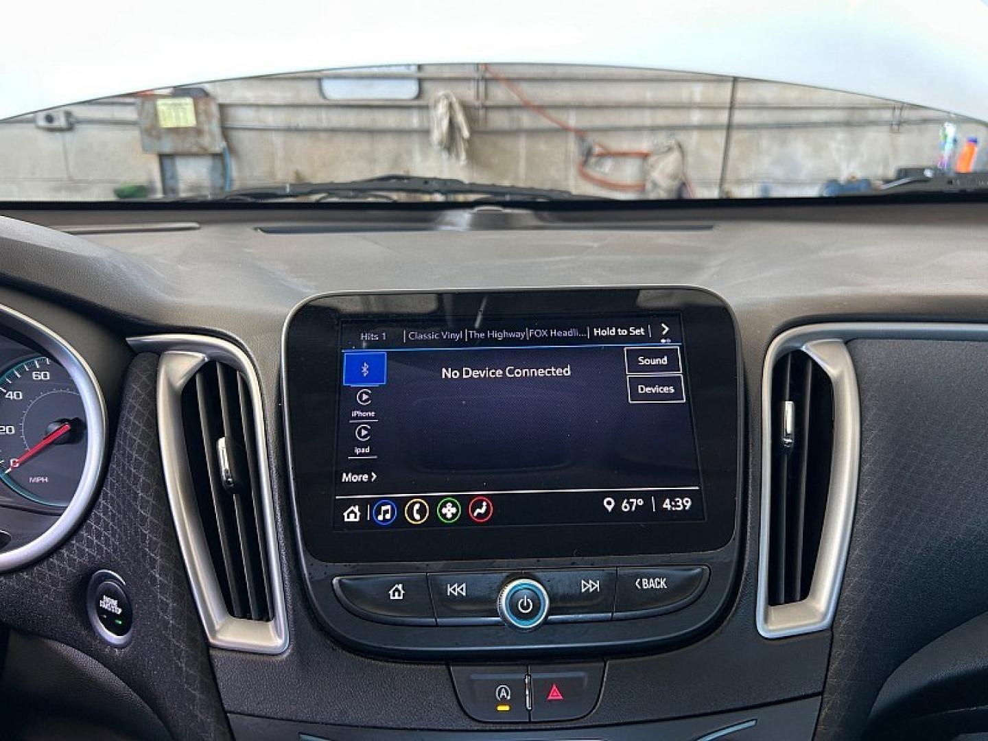 2025 WHITE Chevrolet Malibu (1G1ZD5STXSF) with an 4-Cyl Turbo 1.5 Liter engine, Automatic CVT transmission, located at 412 Auto Vista Drive, Palmdale, 93551, (661) 945-0620, 34.592636, -118.136681- Photo#24