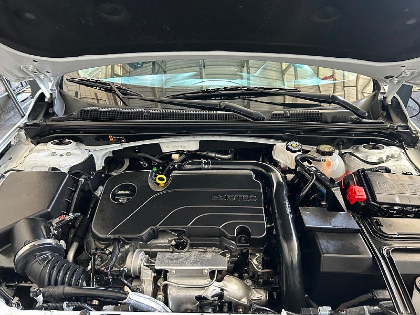 2025 WHITE Chevrolet Malibu (1G1ZD5STXSF) with an 4-Cyl Turbo 1.5 Liter engine, Automatic CVT transmission, located at 412 Auto Vista Drive, Palmdale, 93551, (661) 945-0620, 34.592636, -118.136681- Photo#25