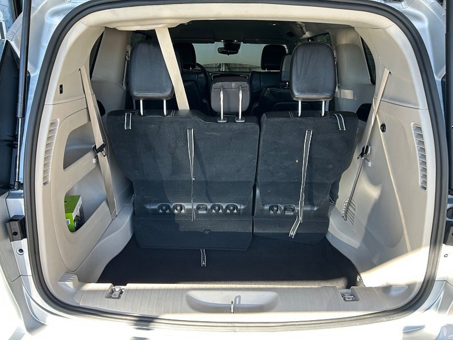 2025 WHITE Chevrolet Malibu (1G1ZD5ST7SF) with an 4-Cyl Turbo 1.5 Liter engine, Automatic CVT transmission, located at 412 Auto Vista Drive, Palmdale, 93551, (661) 945-0620, 34.592636, -118.136681- Photo#54