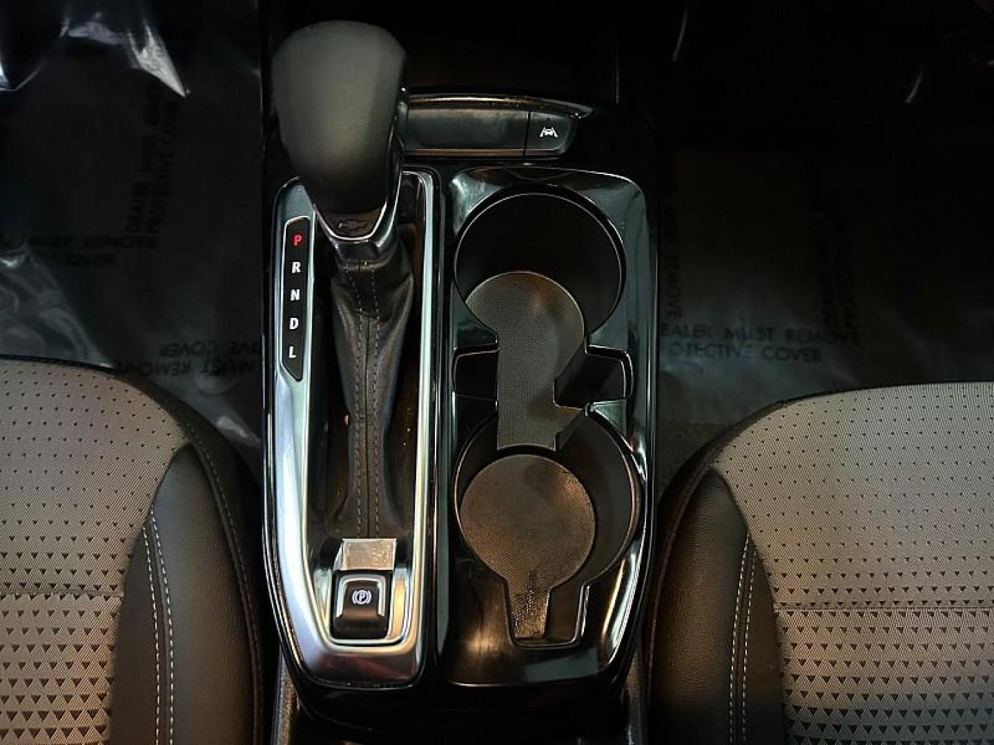 2025 WHITE Chevrolet Trax (KL77LHEP0SC) with an 3-Cyl Turbo 1.2 Liter engine, Automatic transmission, located at 412 Auto Vista Drive, Palmdale, 93551, (661) 945-0620, 34.592636, -118.136681 - Photo#22