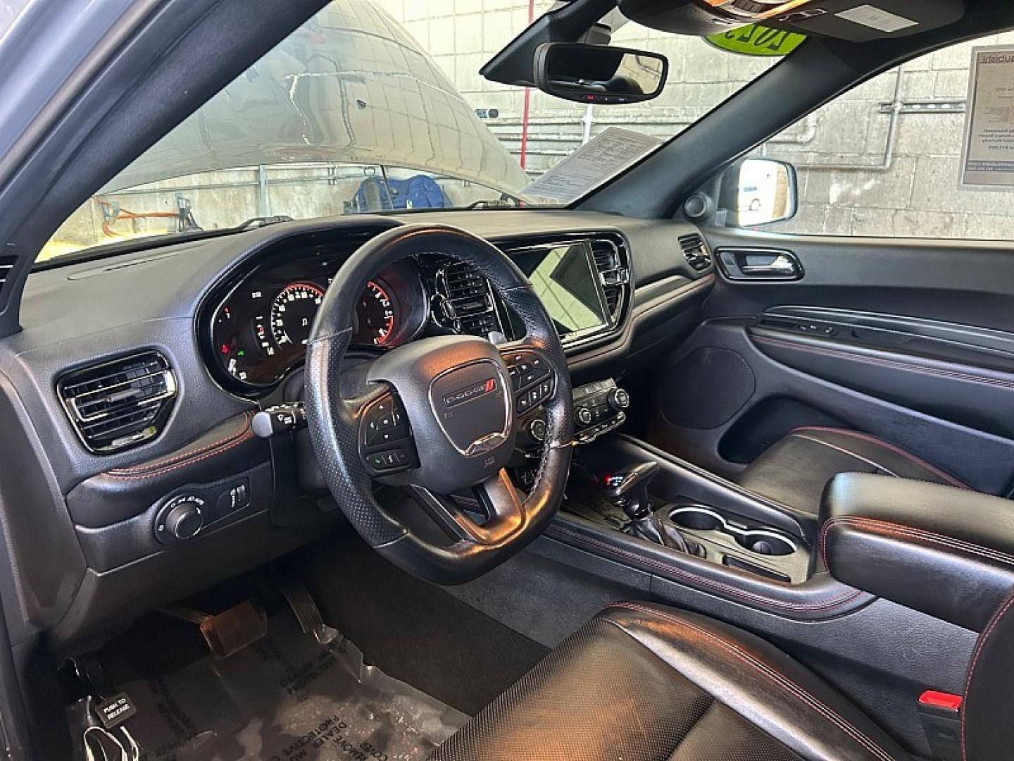 2025 Gray Dodge Durango (1C4RDJDG8SC) with an V6 3.6 Liter engine, Automatic 8-Spd transmission, located at 412 Auto Vista Drive, Palmdale, 93551, (661) 945-0620, 34.592636, -118.136681- Photo#17