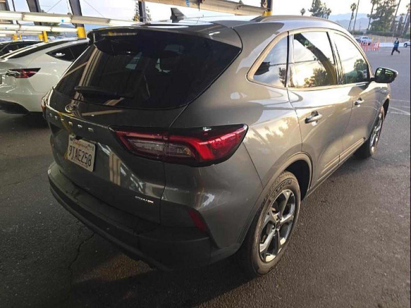 2025 GRAY Ford Escape (1FMCU9MN5SU) with an 3-Cyl EcoBoost Turbo 1.5 Liter engine, Automatic 8-Spd transmission, located at 412 Auto Vista Drive, Palmdale, 93551, (661) 945-0620, 34.592636, -118.136681 - Photo#3