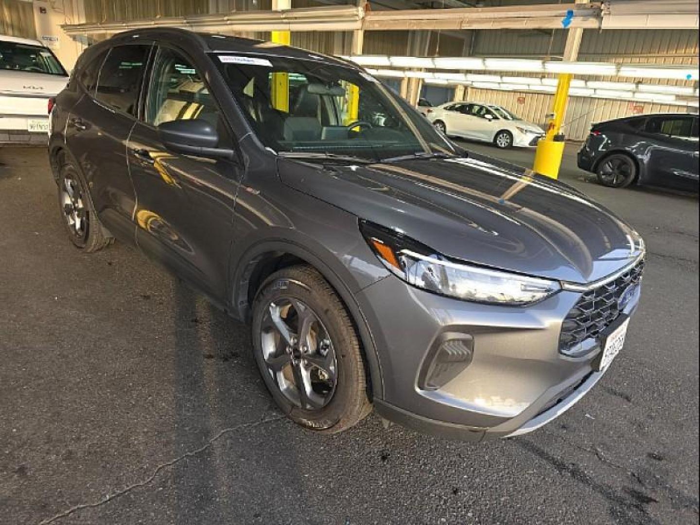 2025 GRAY Ford Escape (1FMCU9MN5SU) with an 3-Cyl EcoBoost Turbo 1.5 Liter engine, Automatic 8-Spd transmission, located at 412 Auto Vista Drive, Palmdale, 93551, (661) 945-0620, 34.592636, -118.136681 - Photo#5