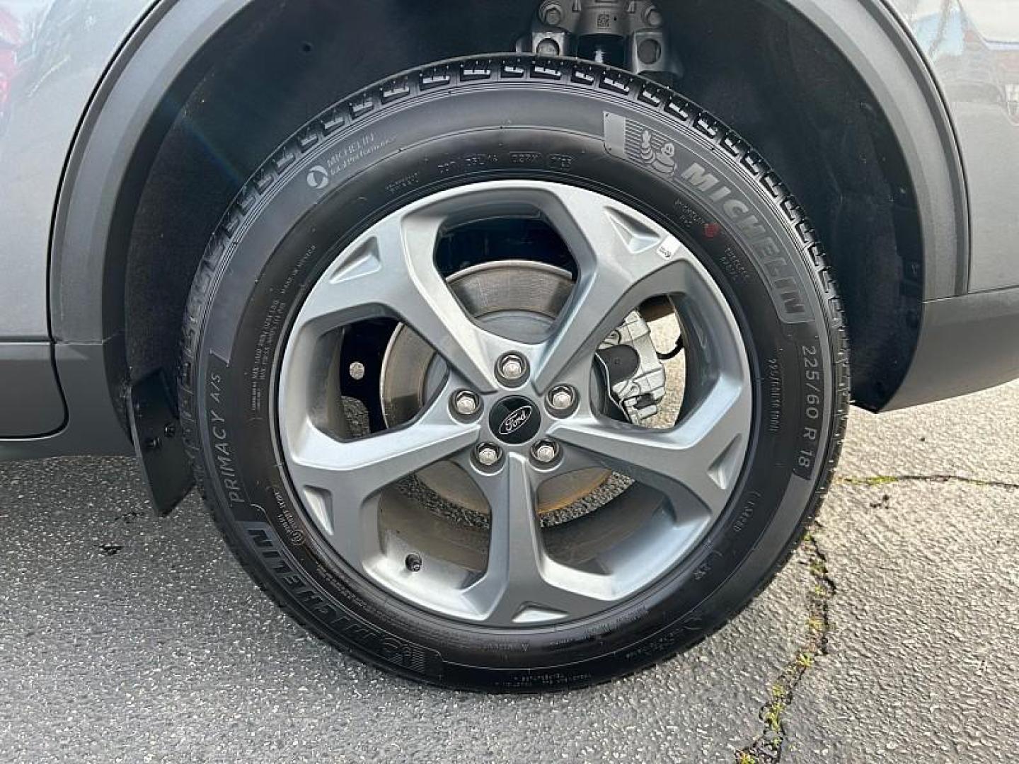 2025 GRAY Ford Escape (1FMCU9MN5SU) with an 3-Cyl EcoBoost Turbo 1.5 Liter engine, Automatic 8-Spd transmission, located at 412 Auto Vista Drive, Palmdale, 93551, (661) 945-0620, 34.592636, -118.136681 - Photo#19