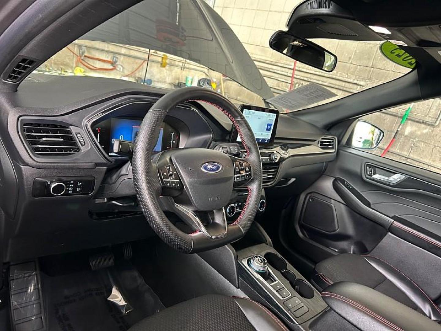 2025 GRAY Ford Escape (1FMCU9MN5SU) with an 3-Cyl EcoBoost Turbo 1.5 Liter engine, Automatic 8-Spd transmission, located at 412 Auto Vista Drive, Palmdale, 93551, (661) 945-0620, 34.592636, -118.136681 - Photo#21
