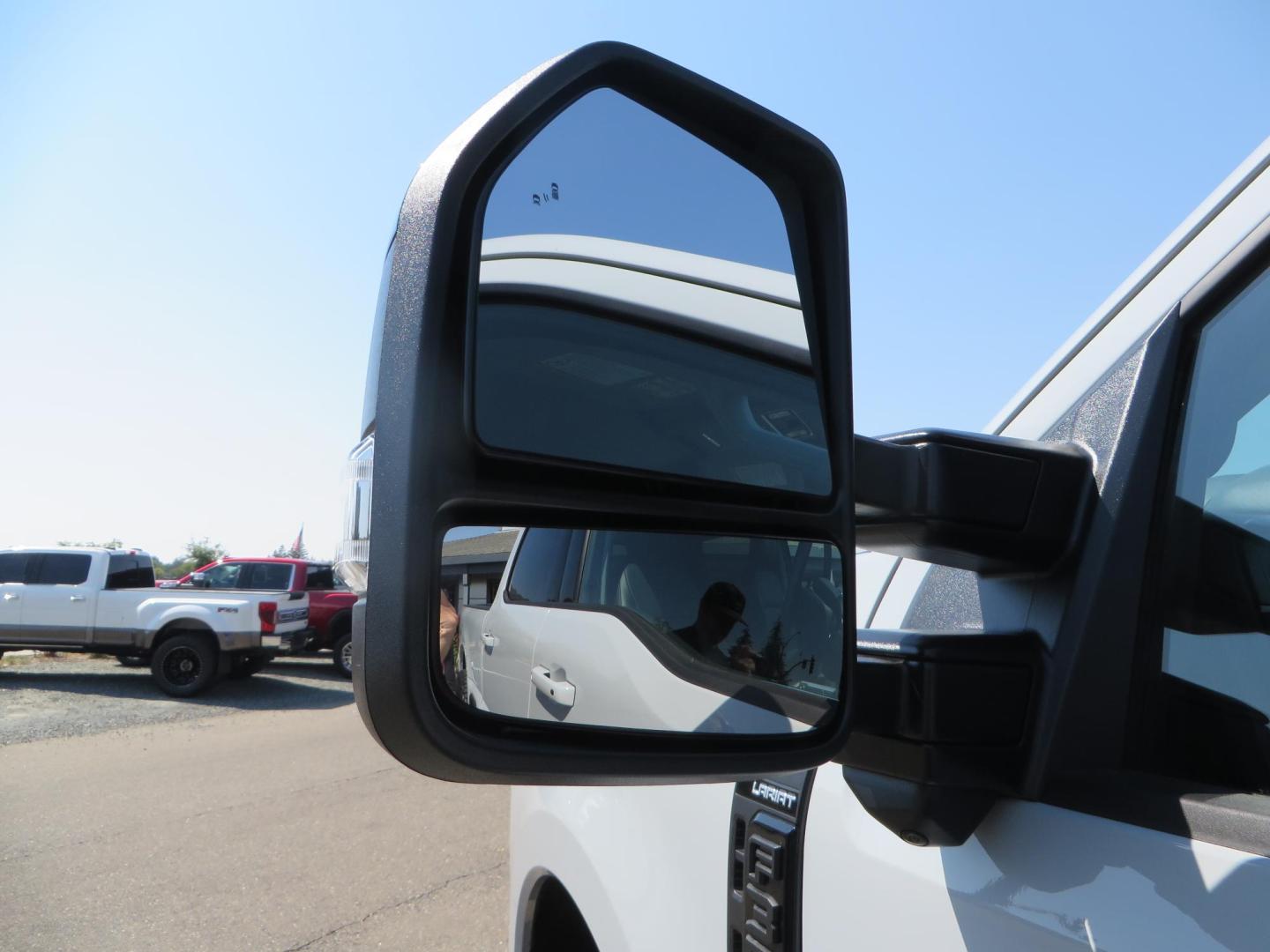 2025 Gray /Black Ford F-350 SD Lariat Crew Cab Short Bed 4WD (1FT8W3BM5SE) with an 6.7L V8 OHV 16V DIESEL engine, 6A transmission, located at 2630 Grass Valley Highway, Auburn, CA, 95603, (530) 508-5100, 38.937893, -121.095482 - Features a Readylift level kit, Falcon shocks, 20" Fuel Triton wheels, and 37" Nitto Ridge Grappler tires. - Photo#18