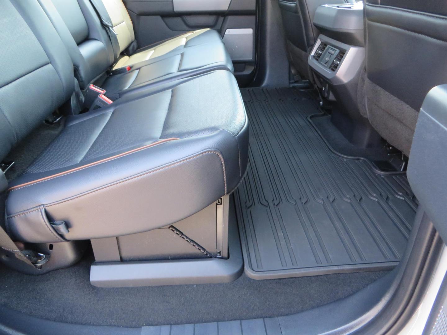 2025 Gray /Black Ford F-350 SD Lariat Crew Cab Short Bed 4WD (1FT8W3BM5SE) with an 6.7L V8 OHV 16V DIESEL engine, 6A transmission, located at 2630 Grass Valley Highway, Auburn, CA, 95603, (530) 508-5100, 38.937893, -121.095482 - Features a Readylift level kit, Falcon shocks, 20" Fuel Triton wheels, and 37" Nitto Ridge Grappler tires. - Photo#70