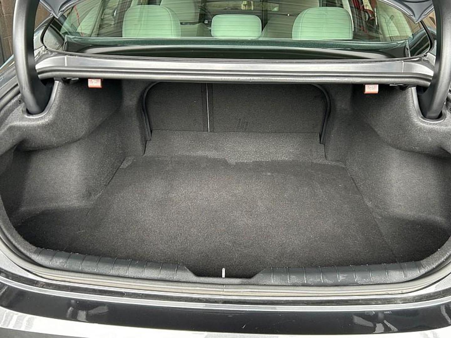 2025 BLACK Hyundai Sonata (KMHL64JA8SA) with an 4-Cyl 2.5 Liter engine, Automatic 8-Spd transmission, located at 412 Auto Vista Drive, Palmdale, 93551, (661) 945-0620, 34.592636, -118.136681- Photo#30