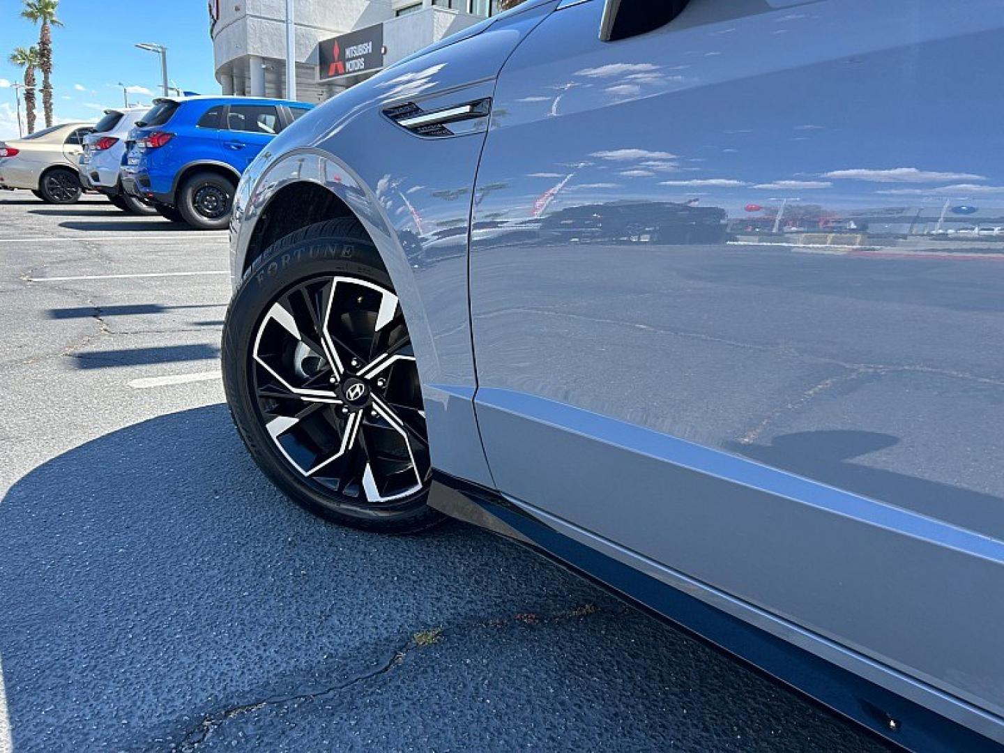 2025 Blue Hyundai Sonata (KMHL64JA8SA) with an 4-Cyl 2.5 Liter engine, Automatic 8-Spd transmission, located at 412 Auto Vista Drive, Palmdale, 93551, (661) 945-0620, 34.592636, -118.136681- Photo#12