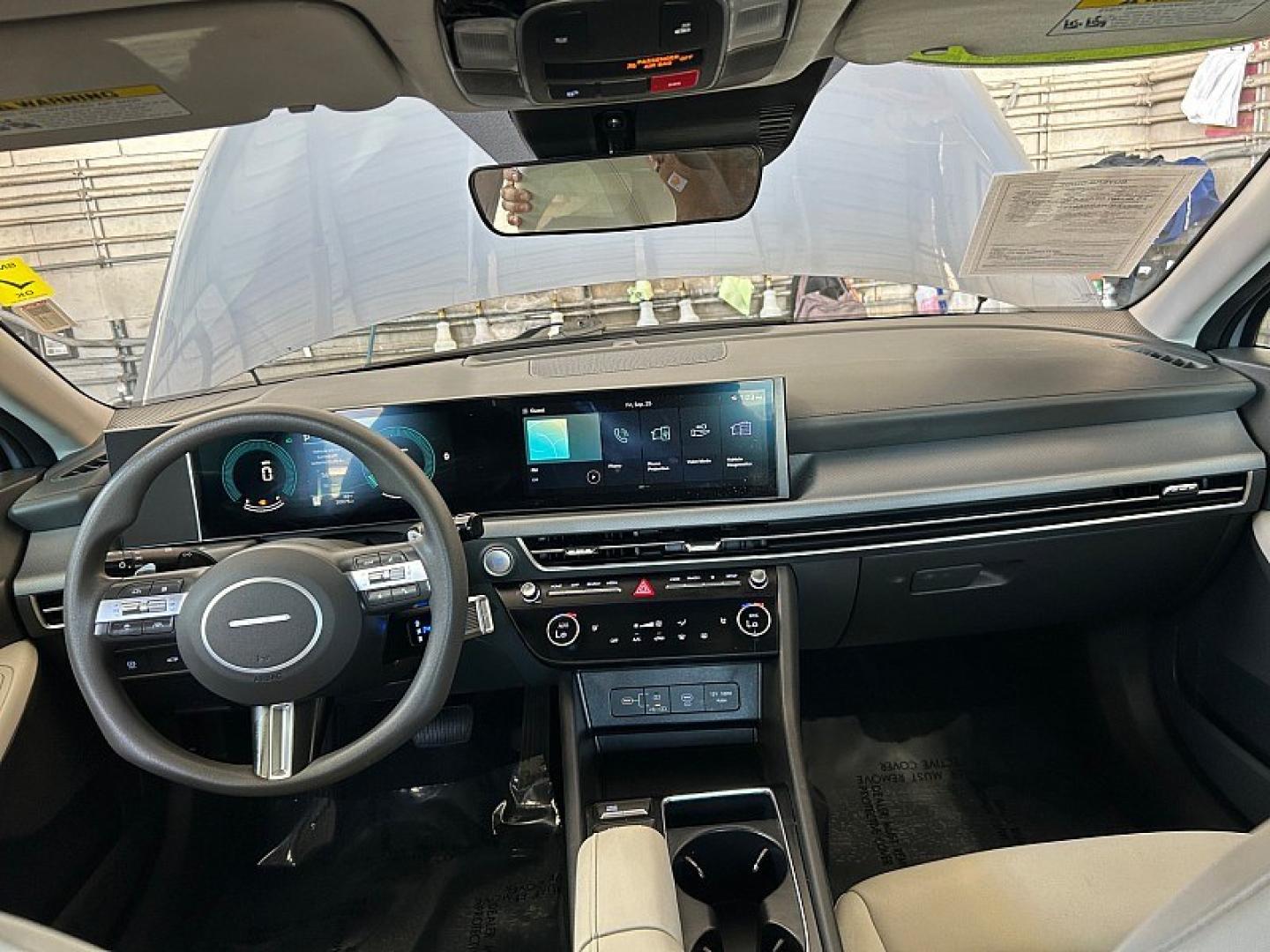 2025 Blue Hyundai Sonata (KMHL64JA8SA) with an 4-Cyl 2.5 Liter engine, Automatic 8-Spd transmission, located at 412 Auto Vista Drive, Palmdale, 93551, (661) 945-0620, 34.592636, -118.136681- Photo#18