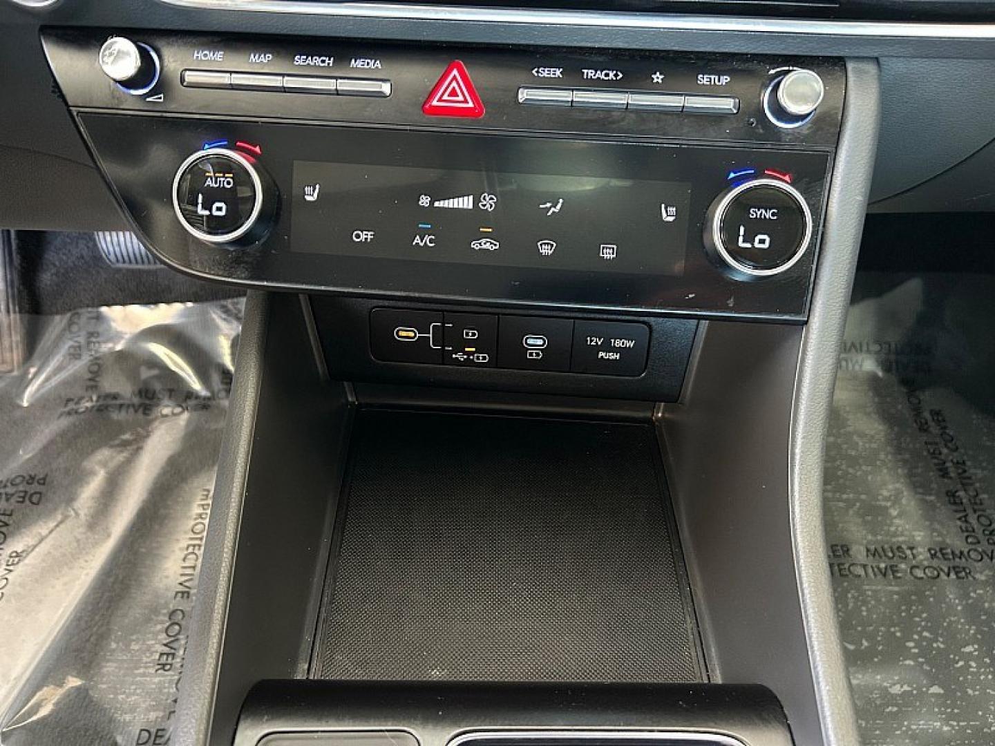 2025 Blue Hyundai Sonata (KMHL64JA8SA) with an 4-Cyl 2.5 Liter engine, Automatic 8-Spd transmission, located at 412 Auto Vista Drive, Palmdale, 93551, (661) 945-0620, 34.592636, -118.136681- Photo#21