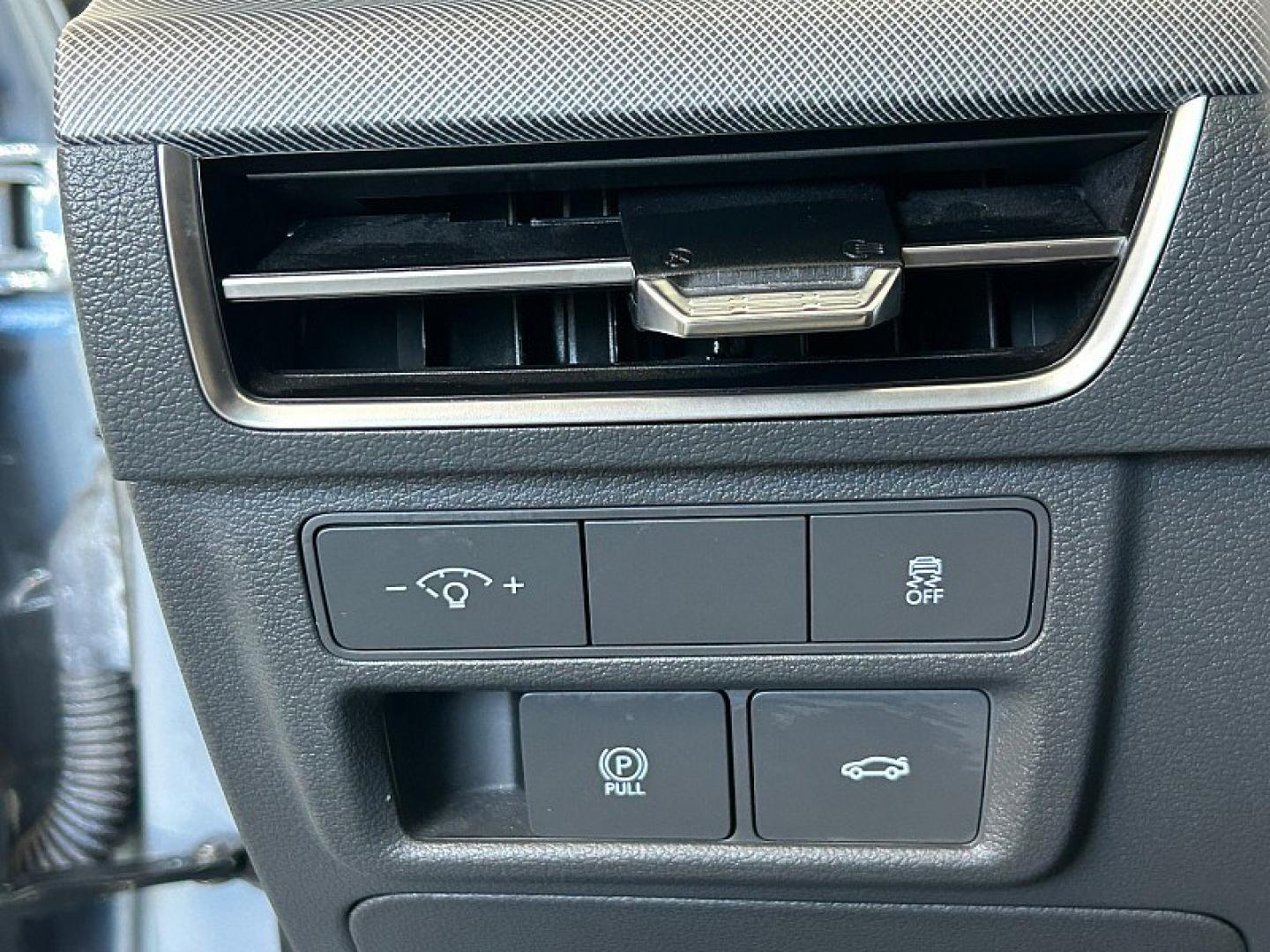 2025 Blue Hyundai Sonata (KMHL64JA8SA) with an 4-Cyl 2.5 Liter engine, Automatic 8-Spd transmission, located at 412 Auto Vista Drive, Palmdale, 93551, (661) 945-0620, 34.592636, -118.136681- Photo#29