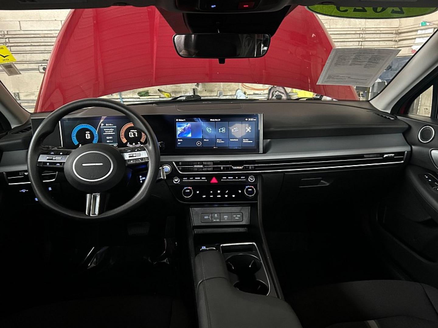 2025 RED Hyundai Sonata (KMHL64JA8SA) with an 4-Cyl 2.5 Liter engine, Automatic 8-Spd transmission, located at 412 Auto Vista Drive, Palmdale, 93551, (661) 945-0620, 34.592636, -118.136681- Photo#23