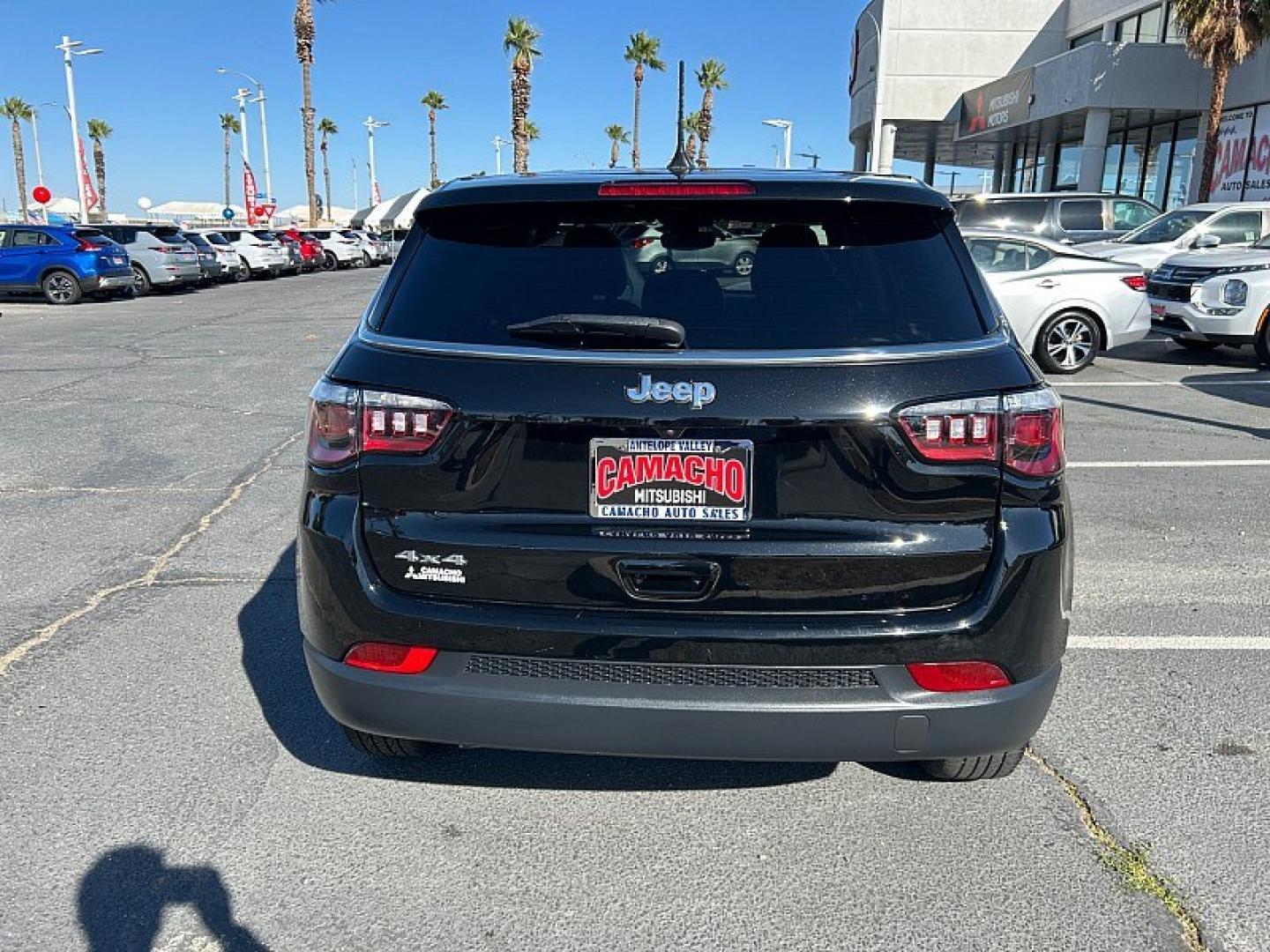 2025 Black Jeep Compass (3C4NJDAN9ST) with an 4-Cyl Turbo 2.0 Liter engine, Automatic 8-Spd transmission, located at 412 Auto Vista Drive, Palmdale, 93551, (661) 945-0620, 34.592636, -118.136681- Photo#5