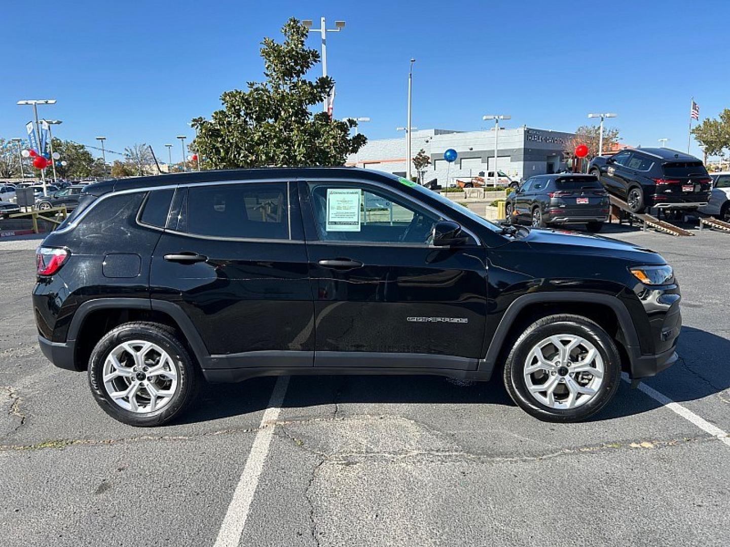 2025 Black Jeep Compass (3C4NJDAN9ST) with an 4-Cyl Turbo 2.0 Liter engine, Automatic 8-Spd transmission, located at 412 Auto Vista Drive, Palmdale, 93551, (661) 945-0620, 34.592636, -118.136681- Photo#9
