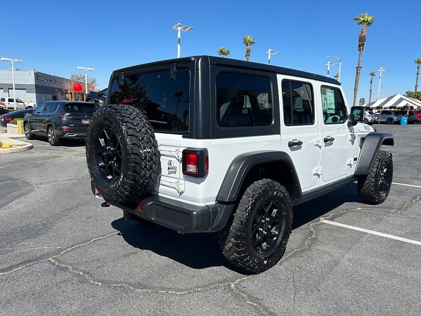 2025 White Jeep Wrangler (1C4PJXDN1SW) , located at 412 Auto Vista Drive, Palmdale, 93551, (661) 945-0620, 34.592636, -118.136681- Photo#6